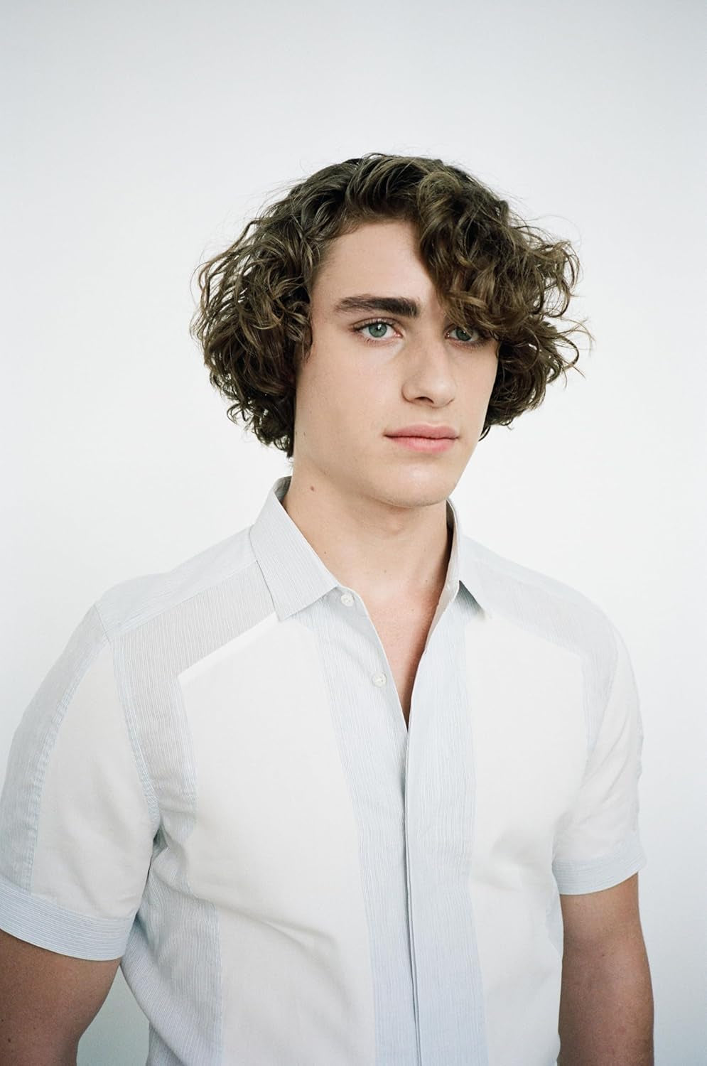 Turntable Curl Defining Cream | Lightweight Moisturizer for Defined + Shiny Curls | Vegan + Cruelty-Free | 5 Fl Oz
