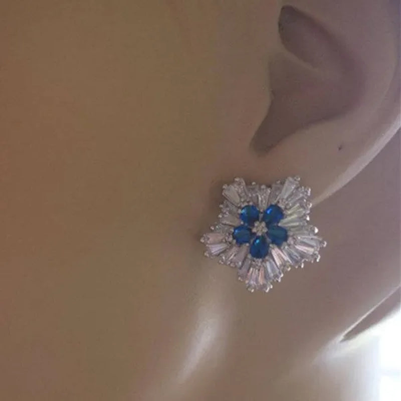 Charming Blue Sapphire Diamond Flower Stud Earrings for Women Enengagement Party Romantic Jewelry Lover Gifts