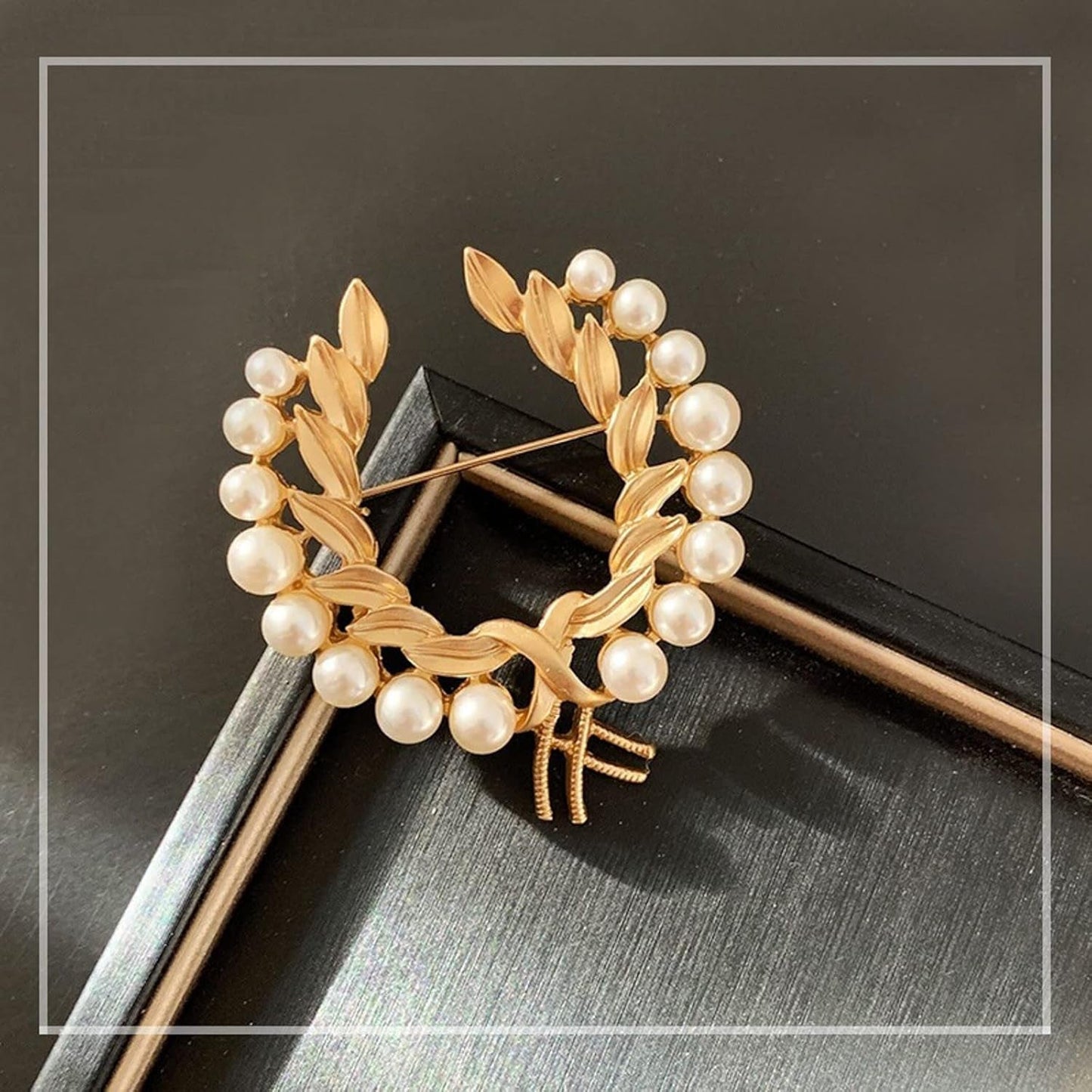 Xmas Gifts Brooches Pins Fashion Flower Drop Oil Brooch Fresh Women Wear Alloy Brooch Suit Accessories Corsage A-Z 26 Letters Pins Brooches