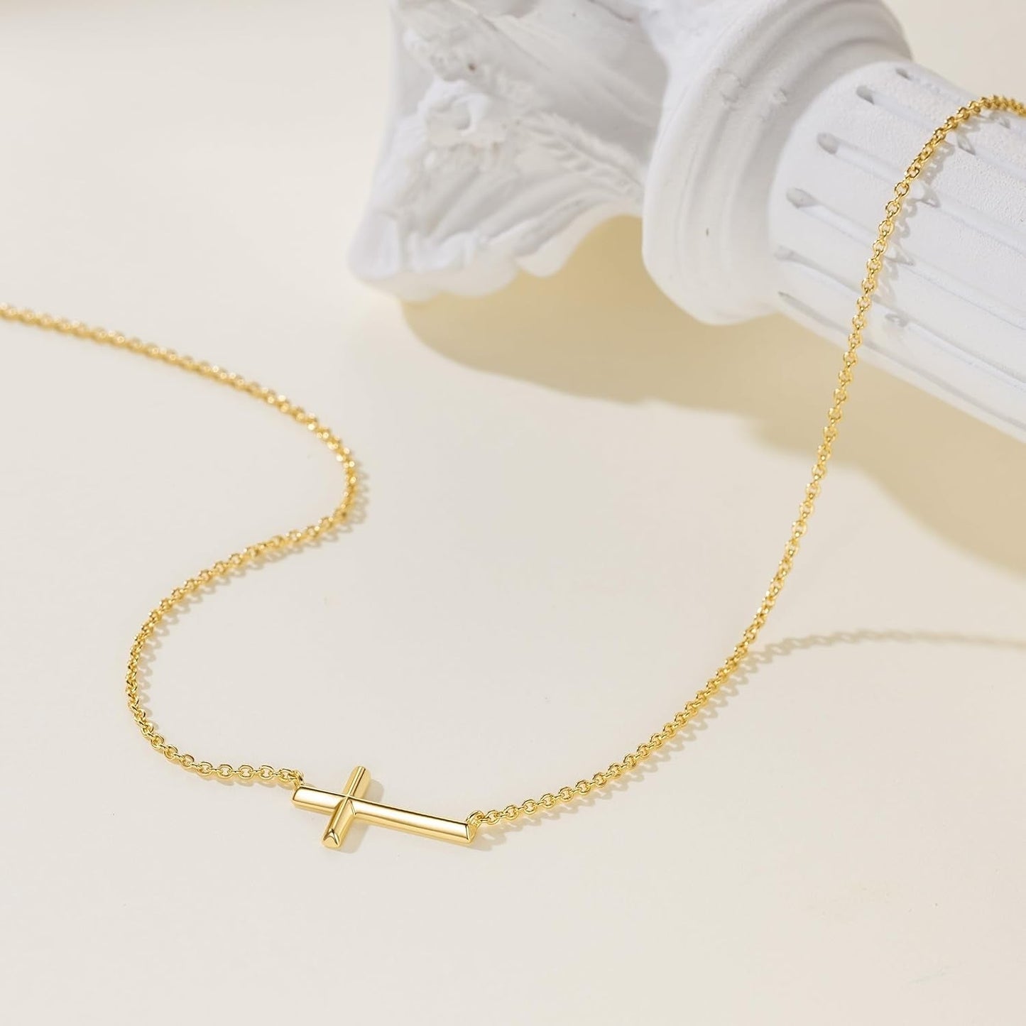 Gold Cross Necklace 14K Gold Cross Necklaces for Women Crosses Chain Necklaces for Women Horizontal Design for Two Wearing Style Crosses Pendant Necklace for Womens