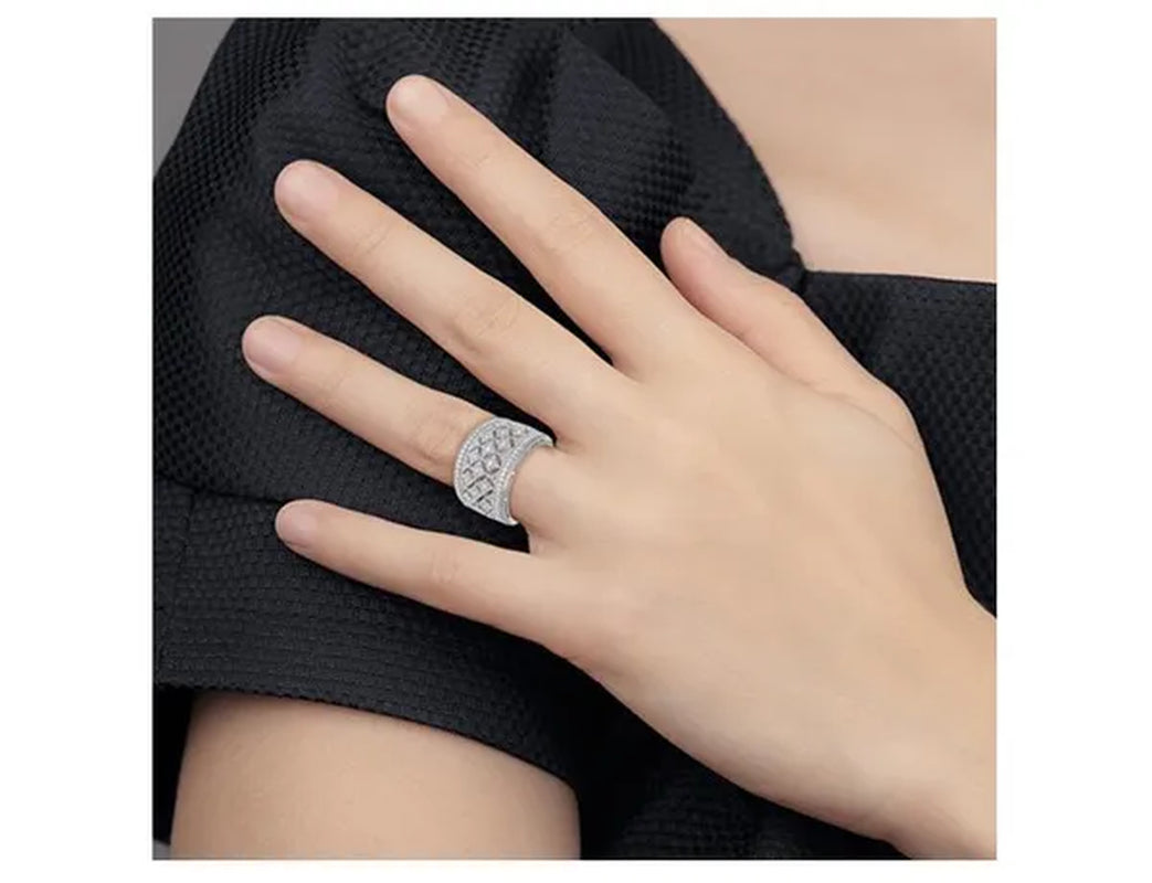 1/3 Carat (ctw) Diamond Cocktail Ring Band in Sterling Silver