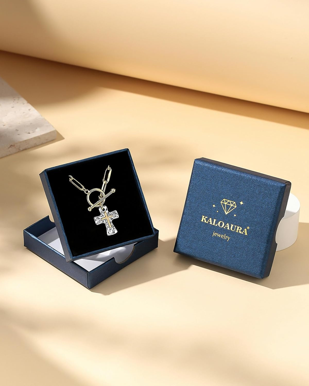 Chunky Cross Necklace for Women, 14K Gold/Silver Plated Statement Paperclip Chain Double Cross Pendant Necklaces Non Tarnish for Faith Religious Christian Jewelry Gifts