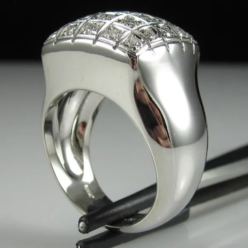 Fashion Man Jewelry White Sapphire Gemstones 925 Sterling Silver Wedding Engagement Ring Gifts