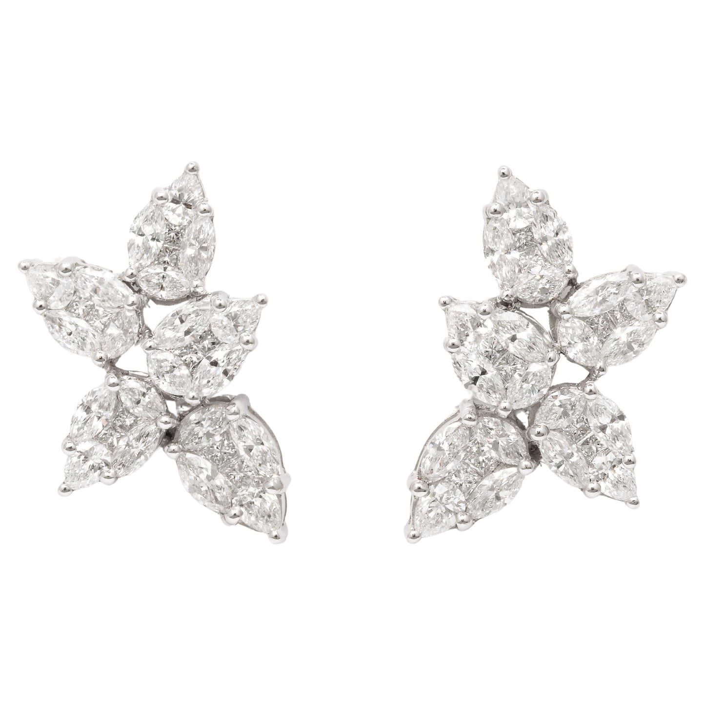 Important 21.49ct Marquise and Pear Diamond Cluster Clip-On Earrings