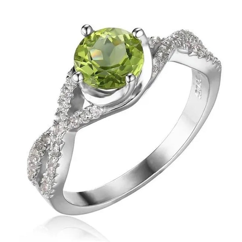 Majesty Diamonds MDS170179 1.4 CTW Oval Green Peridot Cocktail Ring in .925 Sterling Silver - Size 6 - WORLD TIME VISITS