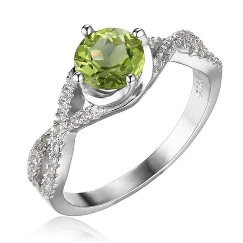 Majesty Diamonds MDS170180 1.4 CTW Oval Green Peridot Cocktail Ring in .925 Sterling Silver - Size 7 - WORLD TIME VISITS
