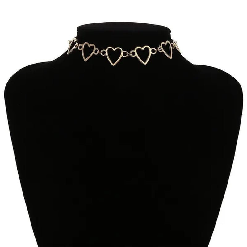 Simple Metal Heart Shape Choker Necklace for Women Fashion Elegant Geometric Collar Punk Jewelry Gift