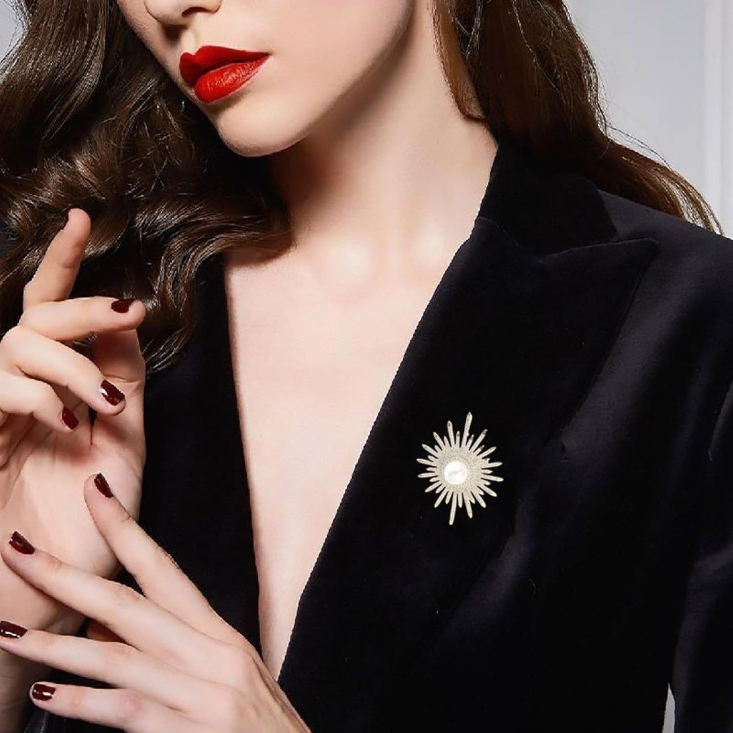 Sunflower Brooch Pins Sunflower Pearl Brooch Pins for Women Sunflower Rhinestone Brooch Pins Flower Brooch Pins Pearl Pins for Clothes Lapel Badge Brooch Pins for Lanyards Backpacks Clothes Hats Jackets