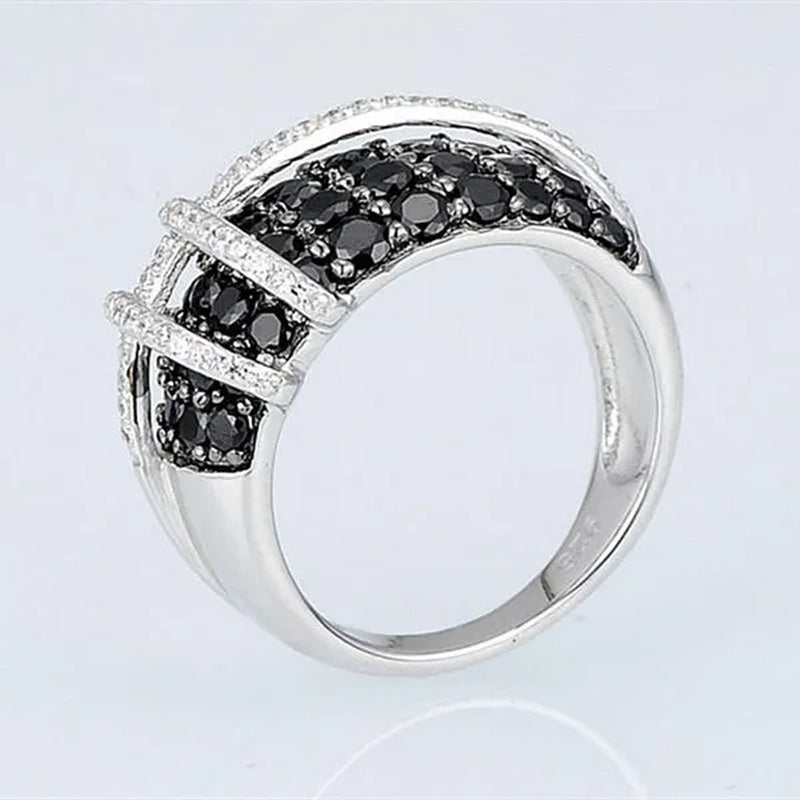 Fashion Women Creative Cross Cross Zircon Ring Black and White Bicolor Zircon Ring Engagement Rings for Women Princess Jewelry Lovely Girl Birthday Party Anniversary Gift Size: 5-11