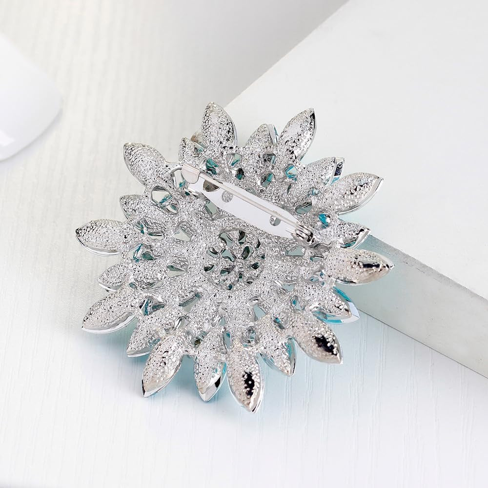 Exquisite Crystal Flower Corsage Bouquet Brooch Pin for Women Girls Rhinestone Floral Lapel Pins Clip Sweater Coat Scarves Dress Suit Badges Brooches Pins Fashion Jewelry Gifts Wedding