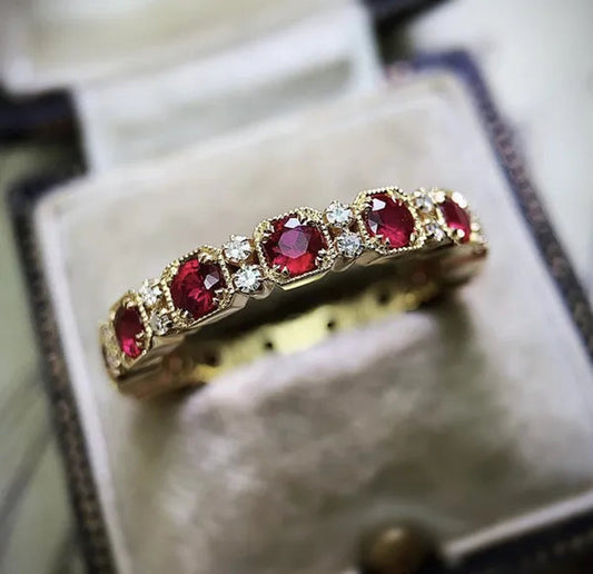 Natural 5.66Ct Ruby、White Diamond 14K Yellow Gold Ring Size5-11