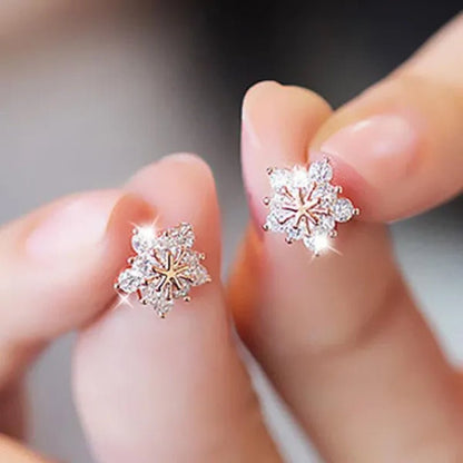 1 Pair Silver Plated Lab Diamond Snowflake Stud Earrings for Women Wedding Party Fashion Accessories