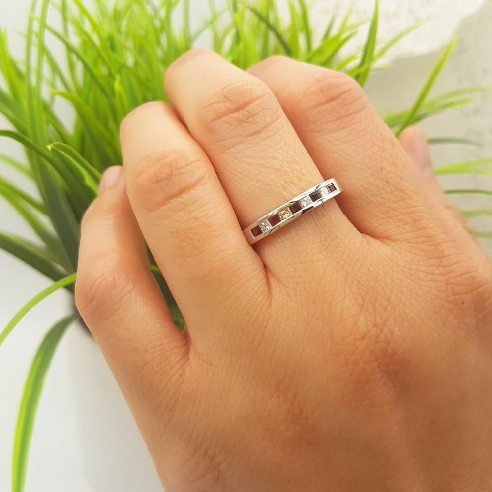 10K Gold Princess Cut Garnet & White Diamond Ladies Anniversary Wedding Band Stackable Ring