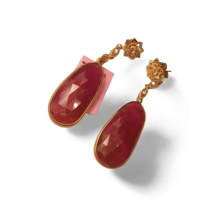 Gorgeous Estate 14K Yellow Gold Diamond Ruby Cabochon Tear Drop Dangle Earrings - WORLD TIME VISITS