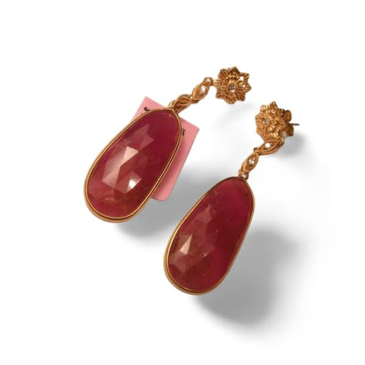 Gorgeous Estate 14K Yellow Gold Diamond Ruby Cabochon Tear Drop Dangle Earrings - WORLD TIME VISITS