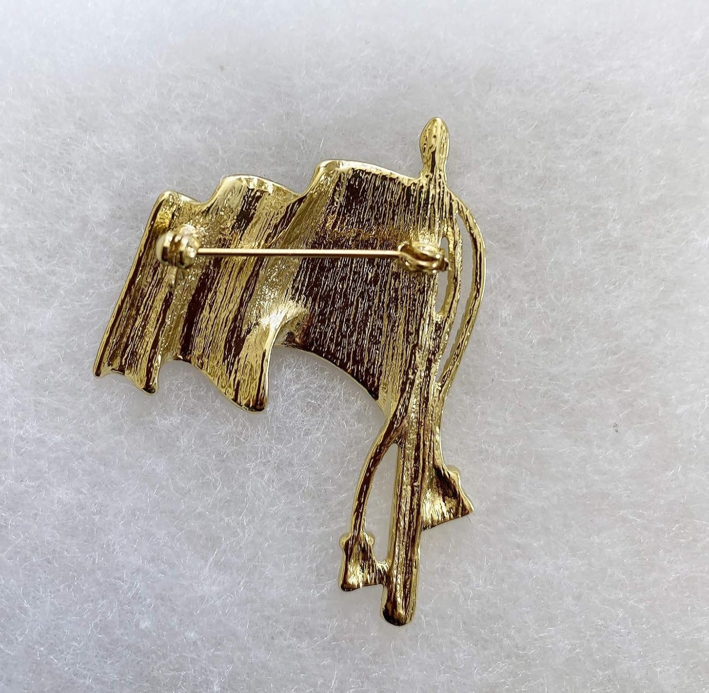 Enamel Waving American Flag Pin/Brooch, Approx. 2", Pin Back with Safety Lock. Gold-Plate with Red and Blue Enamel Stripes and Diamond-Like Crystal Stars on Blue Background.