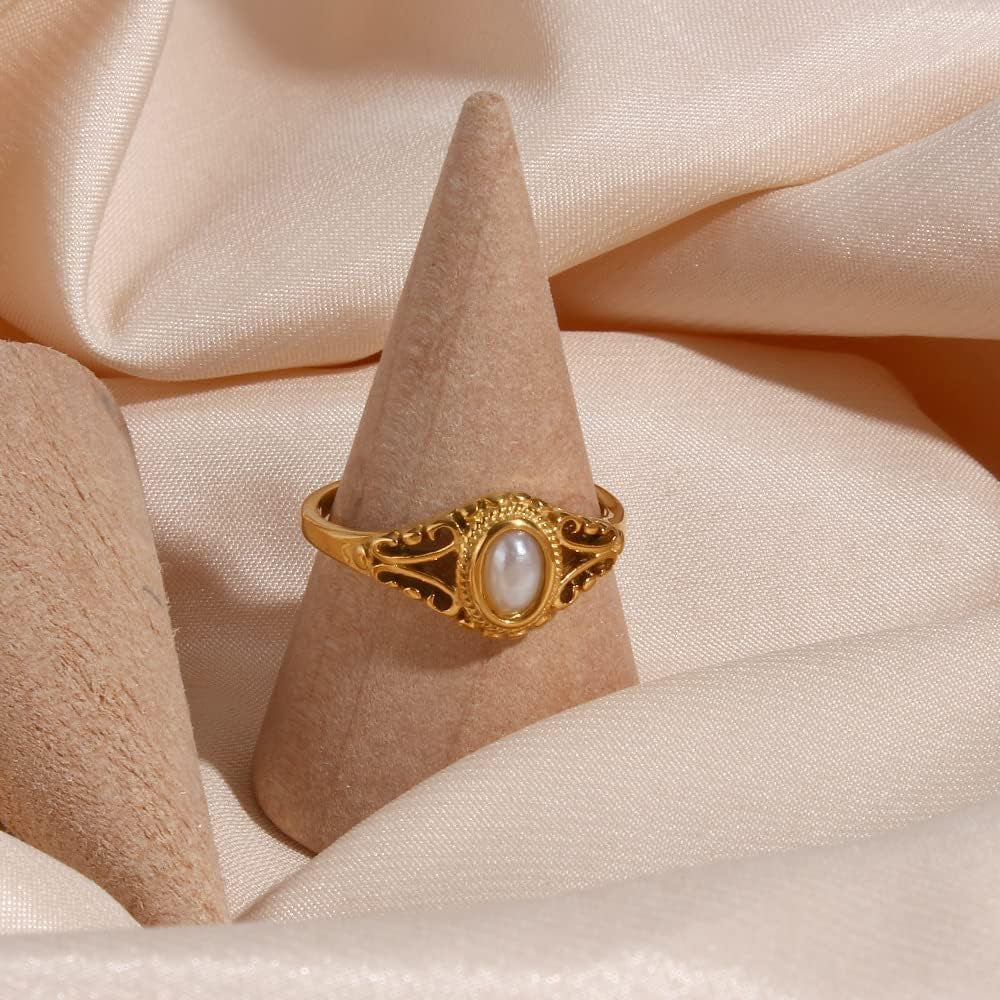 Vintage Freshwater Pearl Rings Stainless Steel Gold Plated Flower Pattern Jewelry for Women