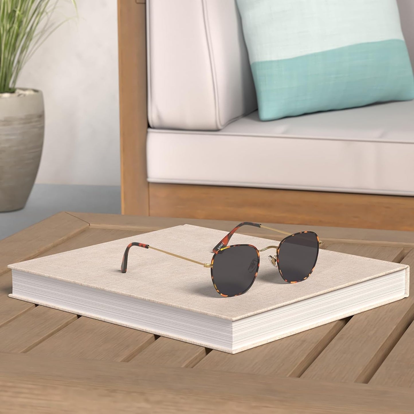 Square Polarized Sunglasses for Men Women Classic Vintage Retro Style