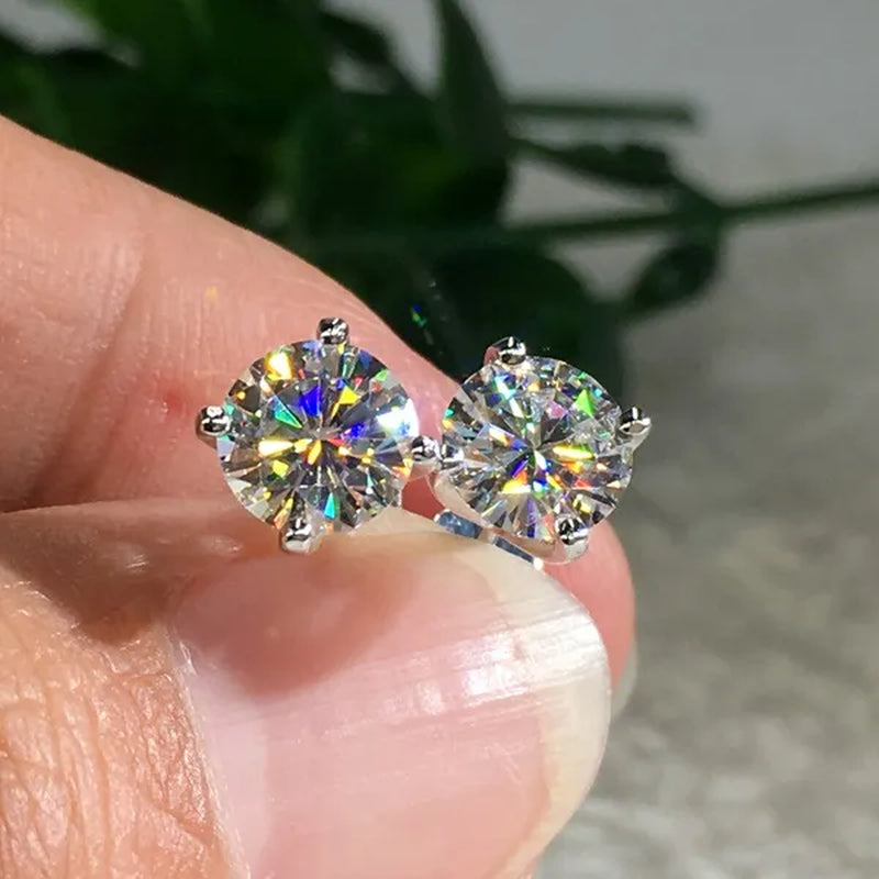 Fashion Gold Color 1ct Round Cut Moissanite White Diamond Stud Earrings (Gold,Silver)