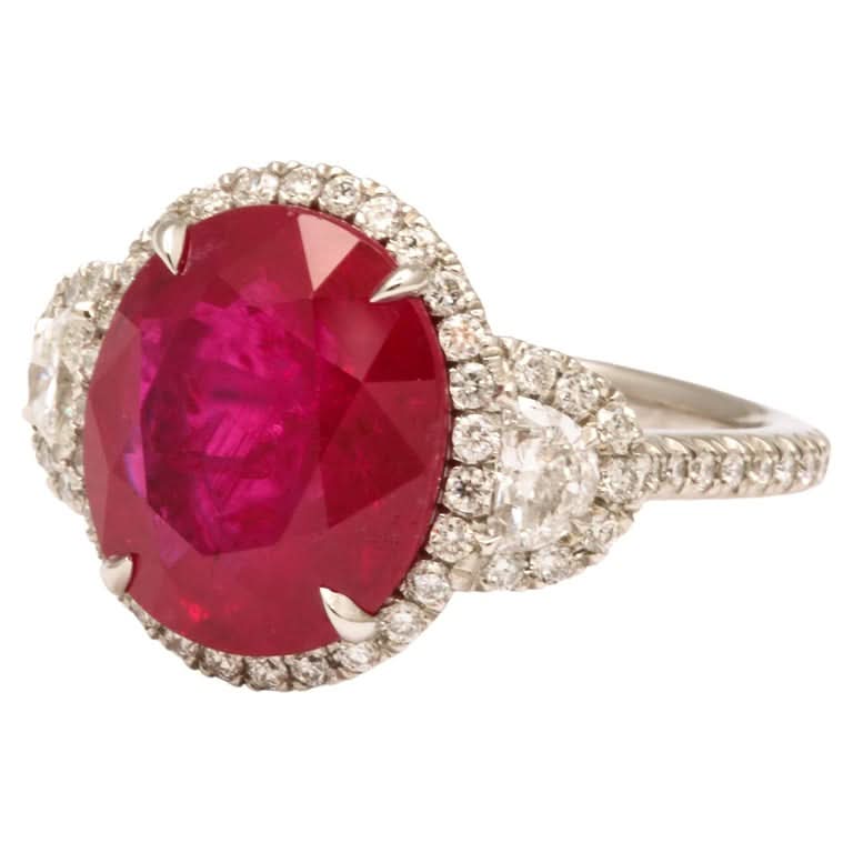 https://a.1stdibscdn.com/7-carat-burma-ruby-and-diamond-ring-for-sale-picture-5/j_415/j_155242321650562641123/6R1A6614_master.jpg?width=768