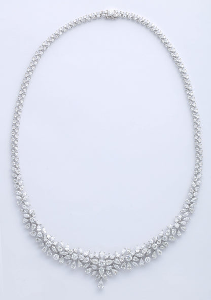 https://a.1stdibscdn.com/multi-shape-diamond-necklace-for-sale-picture-5/0/j_48413731535730190604/6R1A6092_master.jpg