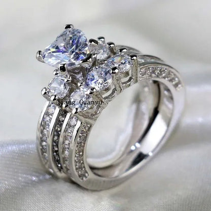 2020 Romantic Couple Jewelry Men's 316 Stainless Steel Double Row Zircon Ring And Ladies Heart Ring Set Couple Ring Bride Wedding Engagement Jewelry(Include: man ring or woman ring)