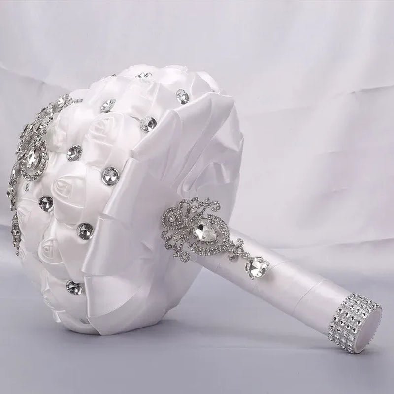 21CM Shiny Silver Rhinestone Brooch Bridal Bouquet Handmade Silk Rose Ribbon Diamond Wedding Flower Bouquet Bridesmaid Holding Flowers