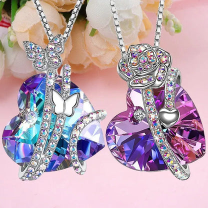Elegant Fashion Women'S Creative Heart-Shaped Crystal Necklace Rose Necklace Butterfly Necklace Multicolor Love Diamond Flower Pendant Engagement Necklace Women'S Diamond Jewelry Birthday Party Gift Jewelry