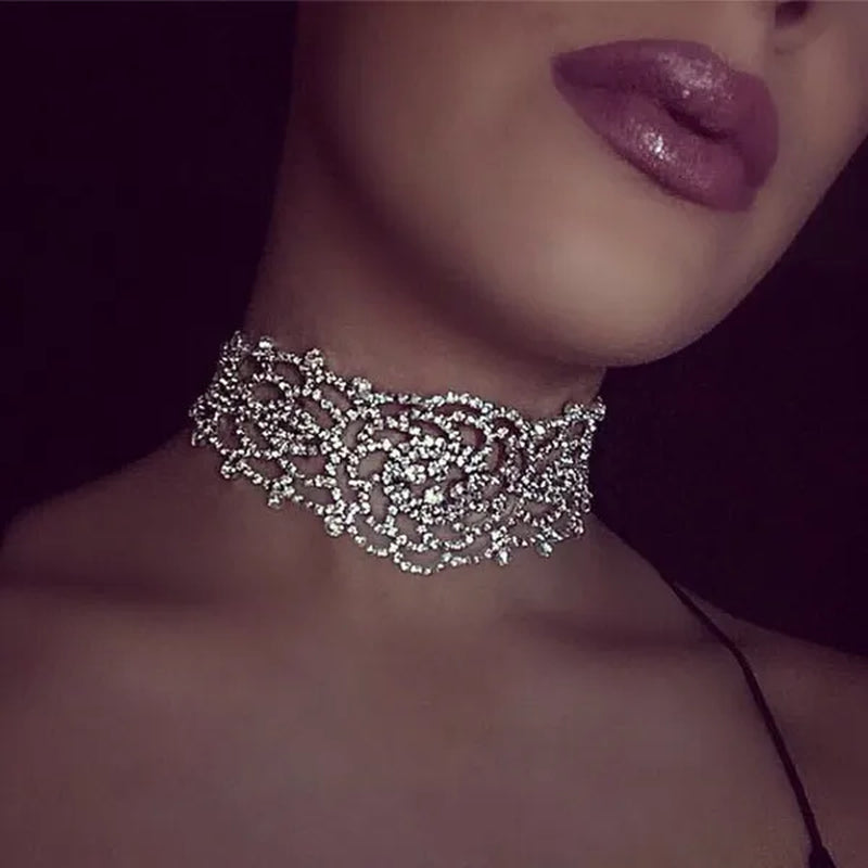Full Diamond Pendant Necklace Crystal Rhinestone Choker Collar Women Wedding Jewelry - WORLD TIME VISITS