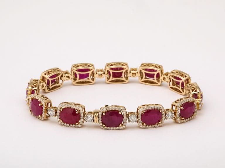 Exquisite 29.36ct Burma Ruby and Diamond 14k Gold Bracelet