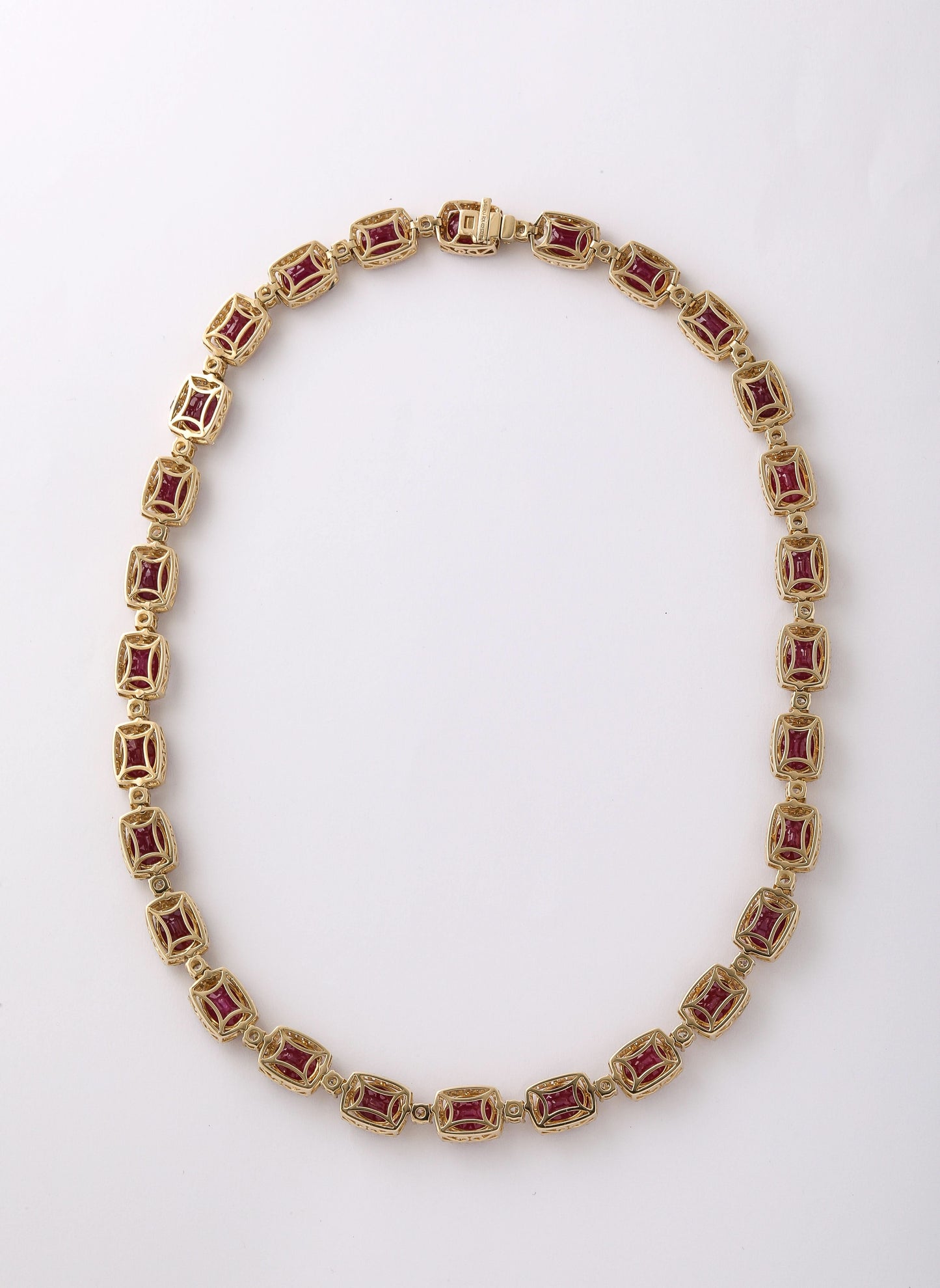 https://a.1stdibscdn.com/burma-ruby-diamond-necklace-for-sale-picture-10/j_415/j_23761692/IMG_1741887233757_master.jpeg