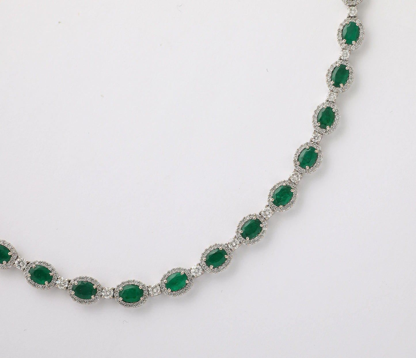 Exquisite 23.45ct Oval Emerald and 18.65ct Diamond 18k Gold Necklace