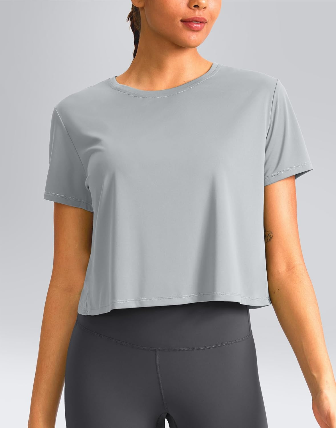 Workout Tops for Women Crop Short Sleeve Shirts Loose Fit Athletic Gym Top T-Shirts with Slit Back - WORLD TIME VISITS