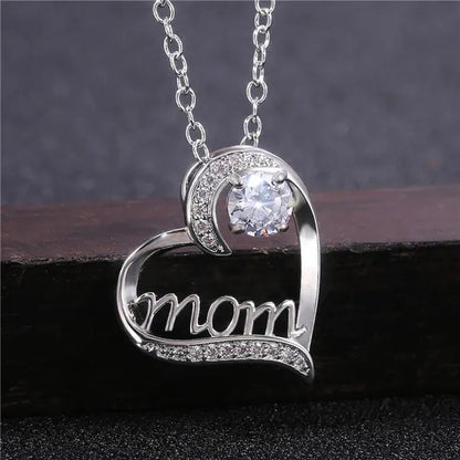 Love Mum Silver Plated Ruby MOM Character Emerald Necklace Jewelry Family Birthday Best Gift for Mother Mummy Party Wedding Band Necklace Christmas Gift