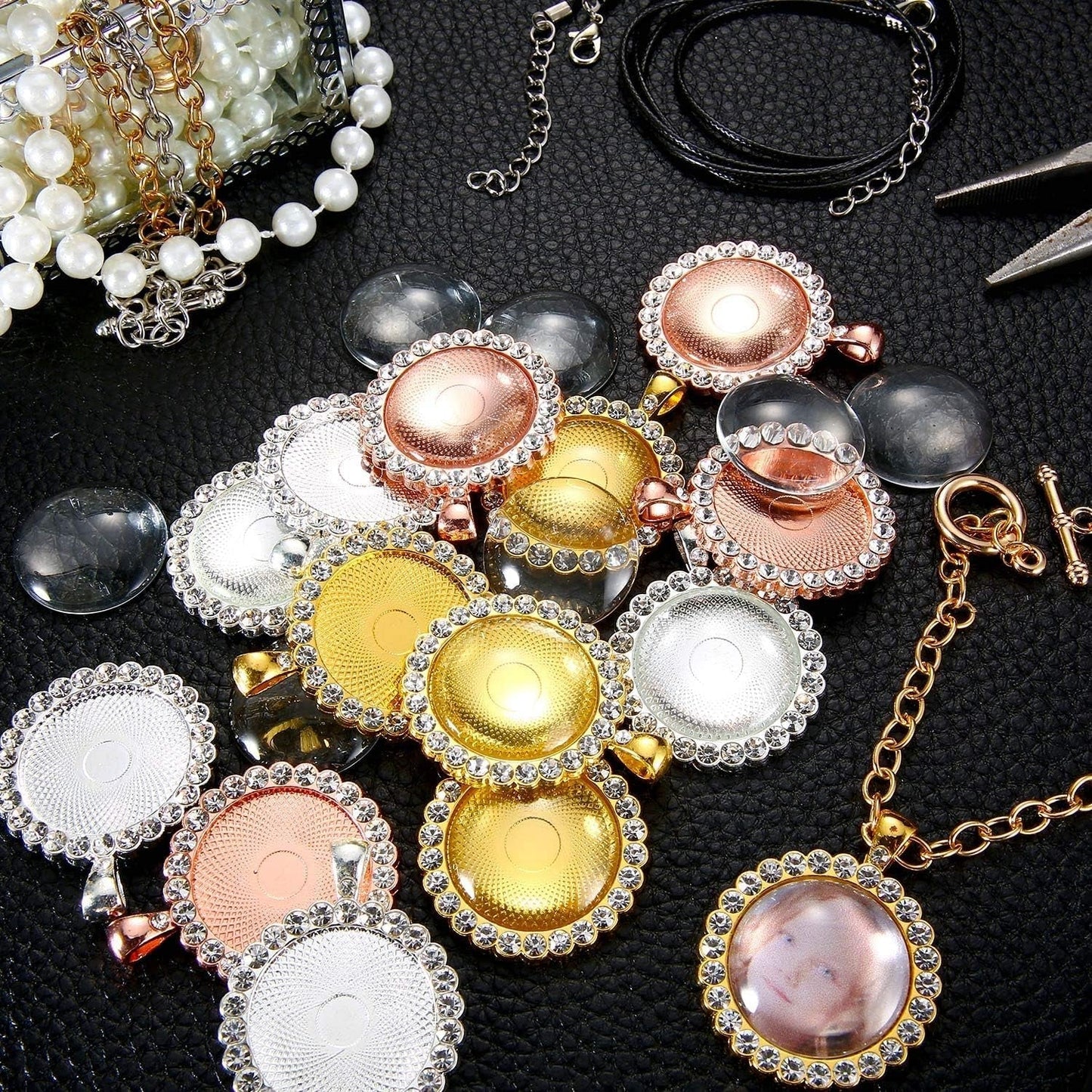 30 Pieces Rhinestone Bezel Pendant Trays Cabochon Pendant Setting Alloy with Clear Glass Cabochons for Photo Pendant DIY Jewelry Making, 3 Colors (Gold, Silver, Rose Gold)
