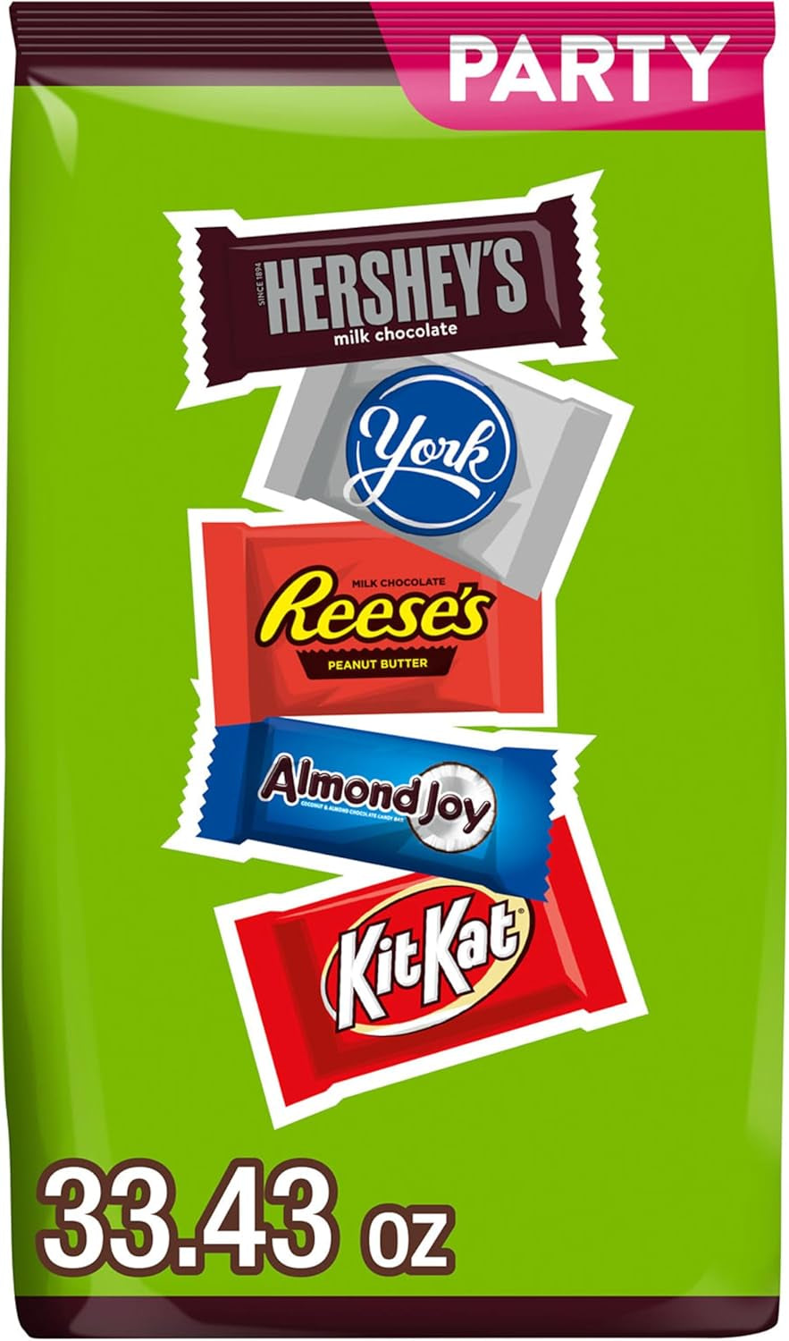 Hershey Assorted Chocolate Flavored Snack Size, Candy Party Pack, 33.43 Oz - WORLD TIME VISITS
