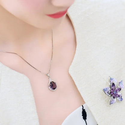 Fashionable and Noble Diamond Lady Necklace Long Pendant Elegant Natural Amethyst Clavicle Chain