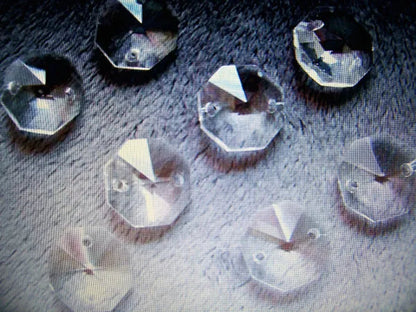 50Pcs 18Mm 2Hole Clear Octagon A9 Crystal Prism Glass Bead Chandelier Chain Part