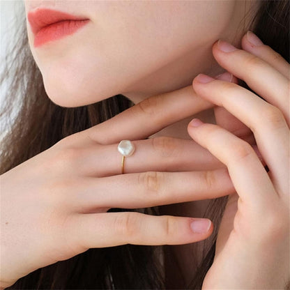 Natural Freshwater Baroque Pearl Ring for Women, Dainty Minimalist Adjustable Rings Band Gold Pearl Charm Ring Jewelry Anniversary Gift for Mom Lover Her (14K Gold Plated)