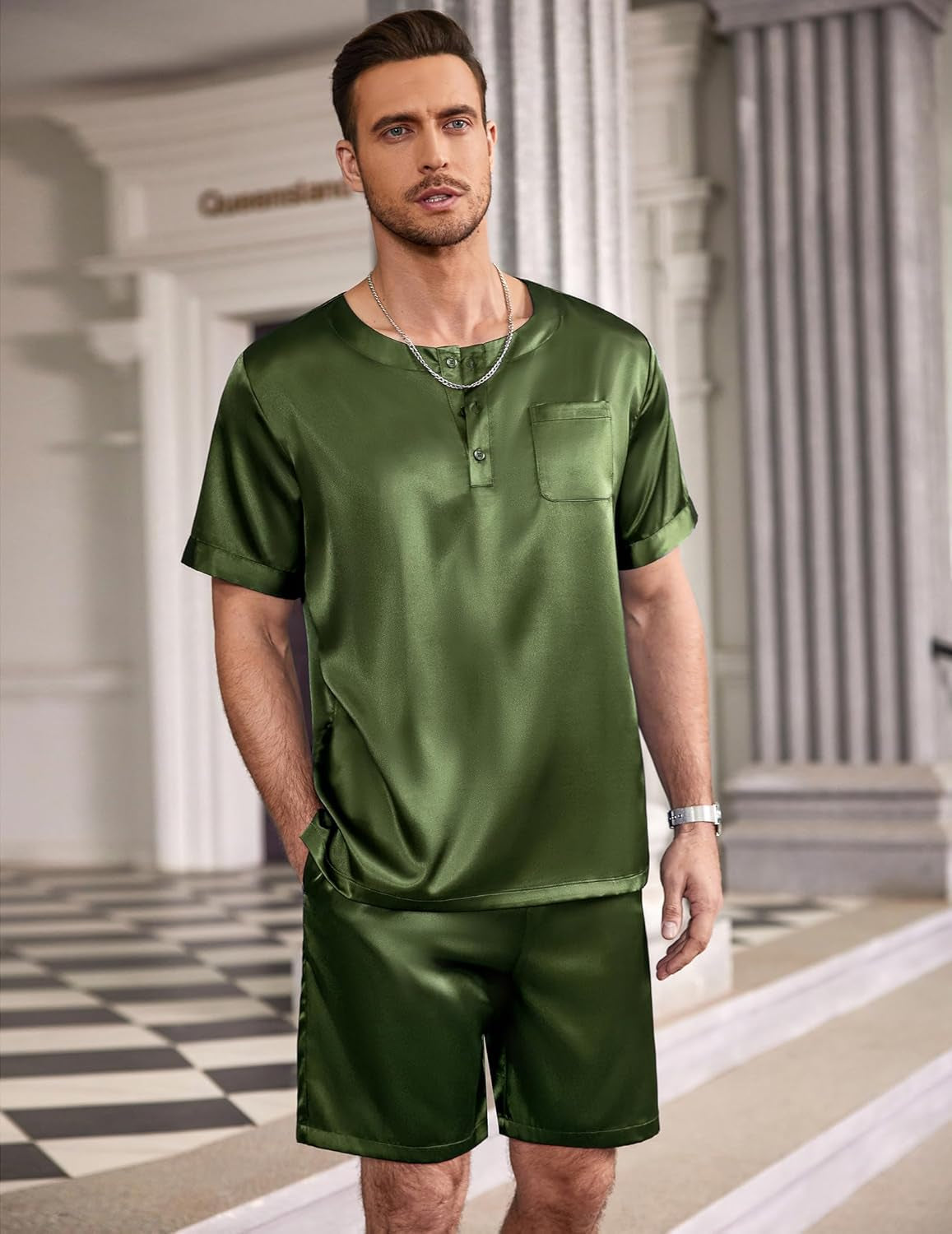 Men Satin Pajamas Set 2 Piece Silk Sleepwear Shorts Button down Tops Loungewear with Pockets