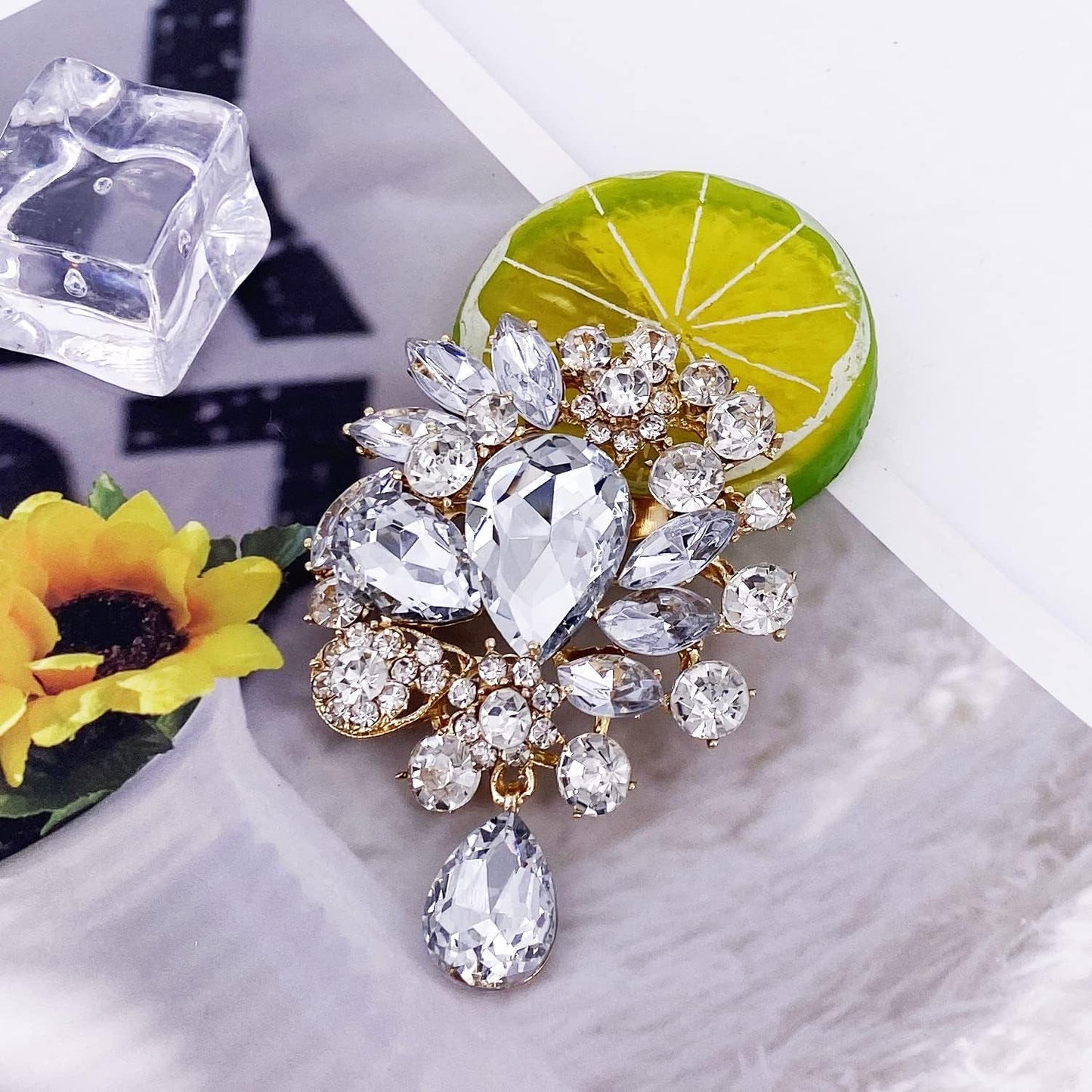Vintage Wedding Bridal Big Blue Crystal Rhinestone Tear Drop Brooch Pin for Women