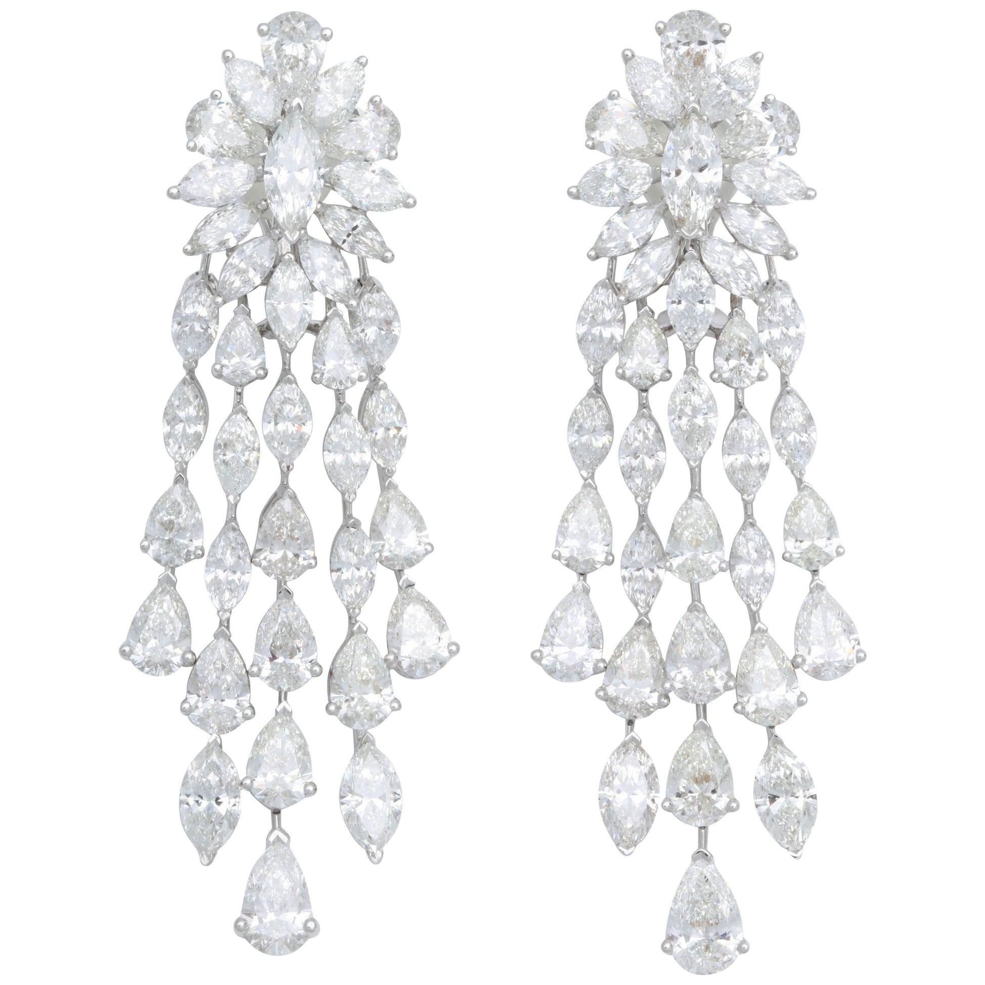 https://a.1stdibscdn.com/important-diamond-dangle-drop-earrings-for-sale/1121189/j_48413331539072776918/4841333_master.jpg