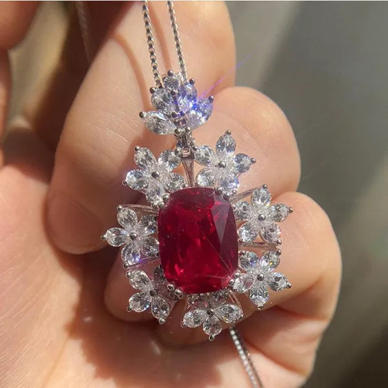 Fashion Women'S 4 Prong Setting Oval Cut Ruby Pendant Side Stone Flower Lab Diamond Necklace Bridal Engagement Necklace Jewelry