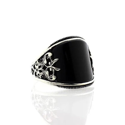 Men'S Fashion European and American Retro Silver-Plated Punk Relief Totem Ring Natural Gemstone Obsidian Ring Noble Gentleman Style Engagement Wedding Banquet Accessories Boyfriend Birthday Father'S Day Gift Jewelry Ring of Power