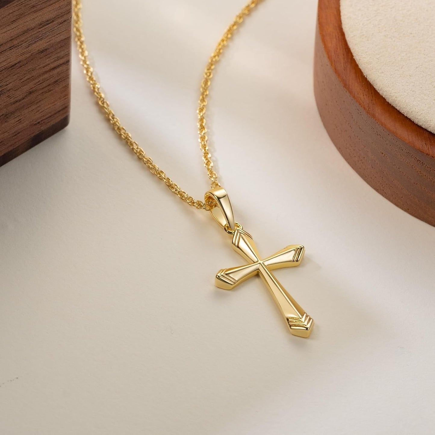 Cross Necklace for Women 14K Gold Cross Necklaces for Women Gold Crosses Chain Pendant Necklace for Womens with V-Shaped Patterns Trendy Crosses Necklaces for Womens