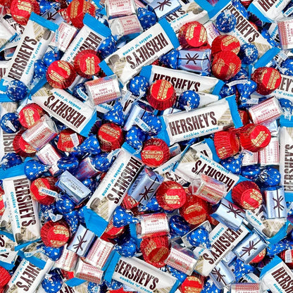 Patriotic Candy, Independence Day Chocolate Mix - HERSHEY’S KISSES and NUGGETS, HERSHEY’S COOKIES ‘N’ CREME Bar, Reesescups (3 Pound Bag - Approx. 160 Count)