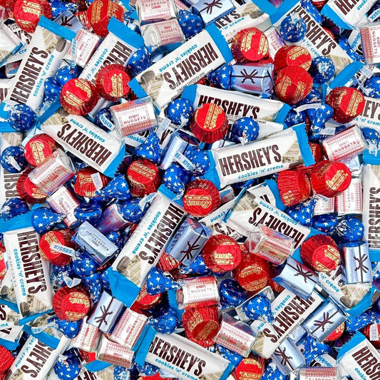 Patriotic Candy, Independence Day Chocolate Mix - HERSHEY’S KISSES and NUGGETS, HERSHEY’S COOKIES ‘N’ CREME Bar, Reesescups (3 Pound Bag - Approx. 160 Count)