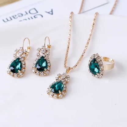 4Pcs/Set Princess Crown Necklace Set European and American Bridal Engagement Ring Earrings Pendant Exquisite Wedding Jewelry Set
