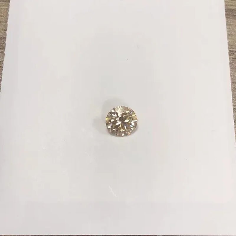 5.0mm 0.5ct Yellow Diamond Round Excellent Cut Loose Gemstone with GIA certificate