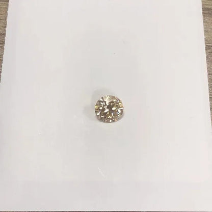 5.0mm 0.5ct Yellow Diamond Round Excellent Cut Loose Gemstone with GIA certificate
